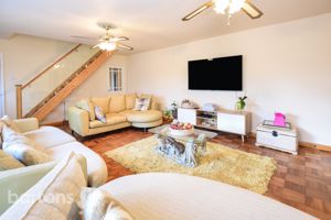 Photo 27- click for photo gallery